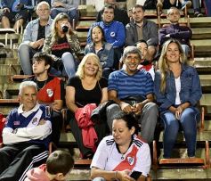 Foto de la galería: Guaraní, líder de la Zona 7 del Regional Amateur