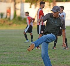 Foto de la galería: El Decano derrotó a Sporting y se mantiene en la pelea