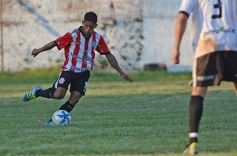 Foto de la galería: El Decano derrotó a Sporting y se mantiene en la pelea