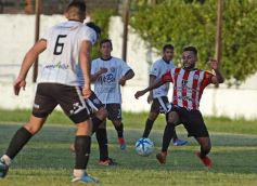 Foto de la galería: El Decano derrotó a Sporting y se mantiene en la pelea