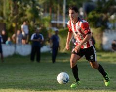 Foto de la galería: El Decano derrotó a Sporting y se mantiene en la pelea