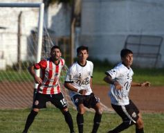 Foto de la galería: El Decano derrotó a Sporting y se mantiene en la pelea