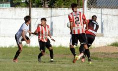 Foto de la galería: El Decano derrotó a Sporting y se mantiene en la pelea