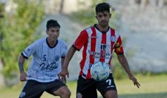 Foto de la galería: El Decano derrotó a Sporting y se mantiene en la pelea