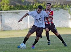 Foto de la galería: El Decano derrotó a Sporting y se mantiene en la pelea