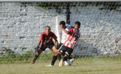 Foto de la galería: El Decano derrotó a Sporting y se mantiene en la pelea
