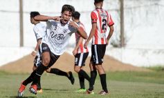 Foto de la galería: El Decano derrotó a Sporting y se mantiene en la pelea