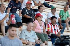 Foto de la galería: El Decano derrotó a Sporting y se mantiene en la pelea