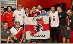 Foto de la galería: Acompañamos la pasión de los hinchas millonarios en la filial de River en Posadas