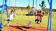 Foto de la galería: La Isla de Santa Helena vibró con torneo de fútbol infantil