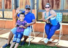 Foto de la galería: La Isla de Santa Helena vibró con torneo de fútbol infantil
