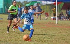 Foto de la galería: La Isla de Santa Helena vibró con torneo de fútbol infantil