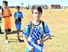 Foto de la galería: La Isla de Santa Helena vibró con torneo de fútbol infantil