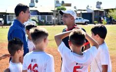 Foto de la galería: La Isla de Santa Helena vibró con torneo de fútbol infantil
