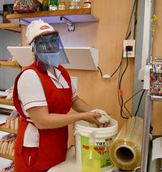 Foto de la galería: Comprar en California en tiempos de coronavirus: compromiso de vendedores y compradores