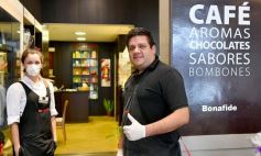 Foto de la galería: La city posadeña en medio de la pandemia: acompañamos a los que tienen que salir de todos modos