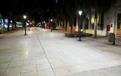 Foto de la galería: Postales del centro de Posadas tras el anuncio de cuarentena que hizo el Presidente