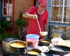 Foto de la galería: Amigos solidarios en el barrio Cocomarola Oeste