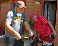 Foto de la galería: Amigos solidarios en el barrio Cocomarola Oeste