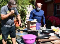 Foto de la galería: Amigos solidarios en el barrio Cocomarola Oeste