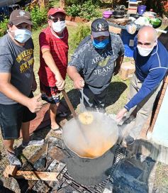 Foto de la galería: Amigos solidarios en el barrio Cocomarola Oeste