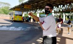 Foto de la galería: Servicios Urbanos, cuidando a los pasajeros en la terminal UNaM