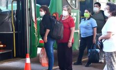 Foto de la galería: Servicios Urbanos, cuidando a los pasajeros en la terminal UNaM