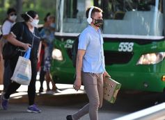 Foto de la galería: Servicios Urbanos, cuidando a los pasajeros en la terminal UNaM