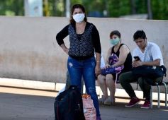 Foto de la galería: Servicios Urbanos, cuidando a los pasajeros en la terminal UNaM