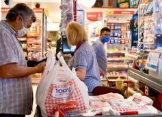 Foto de la galería: Los carritos solidarios fueron un éxito en los supermercados posadeños