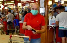 Foto de la galería: Los carritos solidarios fueron un éxito en los supermercados posadeños