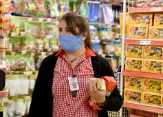 Foto de la galería: Los carritos solidarios fueron un éxito en los supermercados posadeños