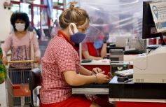 Foto de la galería: Los carritos solidarios fueron un éxito en los supermercados posadeños