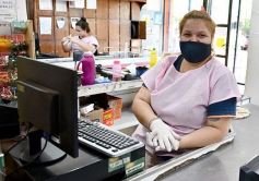 Foto de la galería: Los carritos solidarios fueron un éxito en los supermercados posadeños