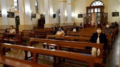 Foto de la galería: Cuarentena en Misiones: volvieron las misas y otras ceremonias de culto bajo estricto protocolo