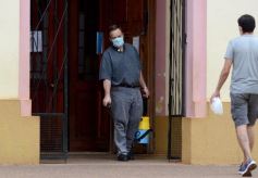 Foto de la galería: Cuarentena en Misiones: volvieron las misas y otras ceremonias de culto bajo estricto protocolo