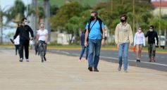 Foto de la galería: Unas 40 mil personas disfrutaron de la doble jornada de caminatas recreativas en Posadas