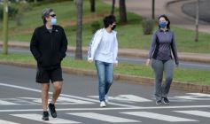 Foto de la galería: Unas 40 mil personas disfrutaron de la doble jornada de caminatas recreativas en Posadas