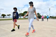 Foto de la galería: Unas 40 mil personas disfrutaron de la doble jornada de caminatas recreativas en Posadas