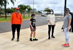 Foto de la galería: Unas 40 mil personas disfrutaron de la doble jornada de caminatas recreativas en Posadas