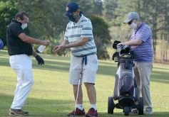 Foto de la galería: Se retomó la actividad al Tacurú Social Club