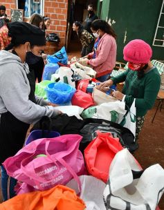 Foto de la galería: Los Gorilas, el equipo solidario que asiste con almuerzo y merienda a casi 70 familias de Posadas
