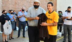 Foto de la galería: Fútbol, pasión y goles en el Torneo Integración de la Cárcel de Loreto