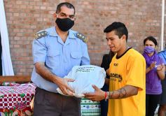 Foto de la galería: Fútbol, pasión y goles en el Torneo Integración de la Cárcel de Loreto