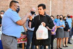 Foto de la galería: Fútbol, pasión y goles en el Torneo Integración de la Cárcel de Loreto