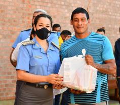 Foto de la galería: Fútbol, pasión y goles en el Torneo Integración de la Cárcel de Loreto