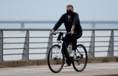 Foto de la galería: Domingo de caminata recreativa en la capital provincial