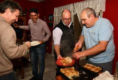 Foto de la galería: Estudiante prodigio, trabajadores comprometidos y muchos otros amigos, en nuestra querida Posadas