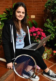 Foto de la galería: Estudiante prodigio, trabajadores comprometidos y muchos otros amigos, en nuestra querida Posadas