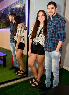 Foto de la galería: Noche de sábado en Oleg